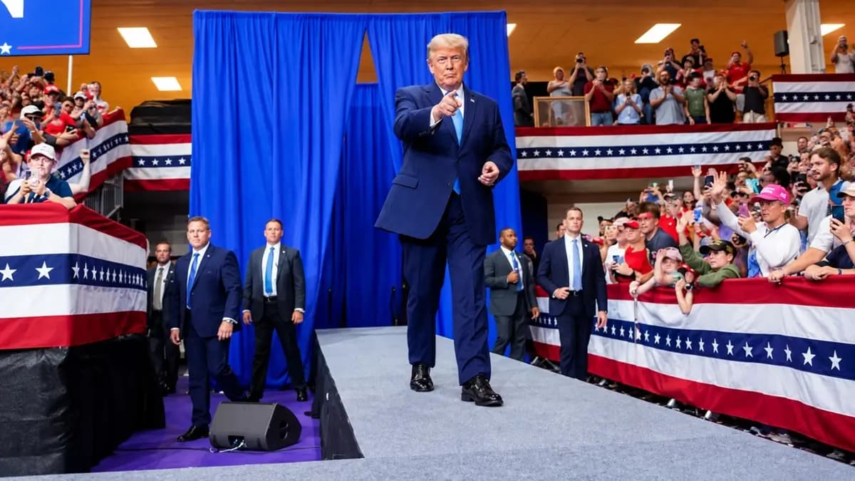 Trump Blames Refinery Shutdowns and Ukraine for US Fuel Price Rise